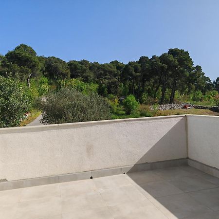 Holiday House "Villa Flora" Sibenik Exterior photo