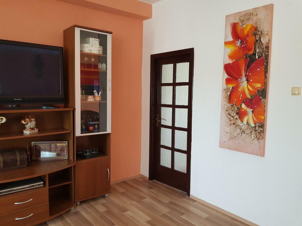 Holiday House "Villa Flora" Sibenik Exterior photo